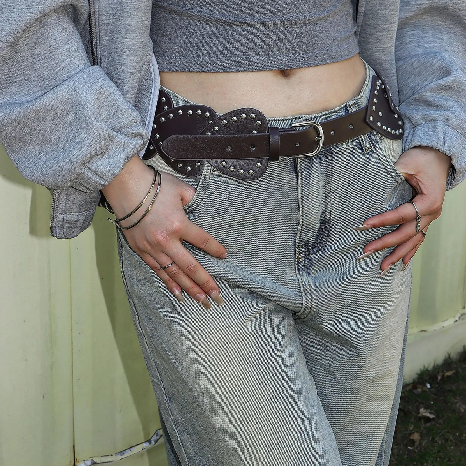 Ladies Fashion Trend Retro Belt Love Rivet Needle Buckle Belt Punk Versatile Waist Accessories Wearing Belt 250523