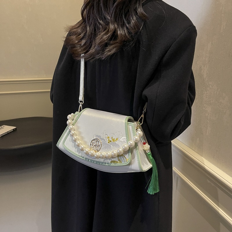 Women's Embroidered Handbag Free Shipping Designer Bag Vintage Water Reflecting Lotus Chinese Style Hanfu Qipao Shoulder Bag Beaded Handbag Cross