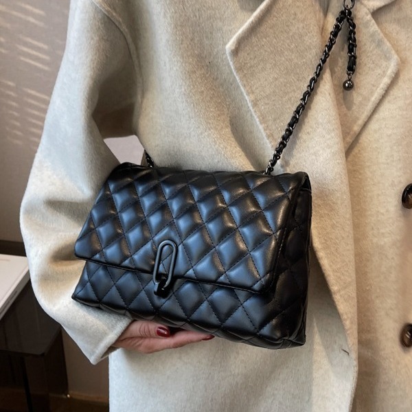 Luxury Brand Designer Bag High-Quality Texture Bag For Women, Autumn/Winter 2025 New Trendy Fashion Quilted Chain Bag, Niche Women's Shoulder And