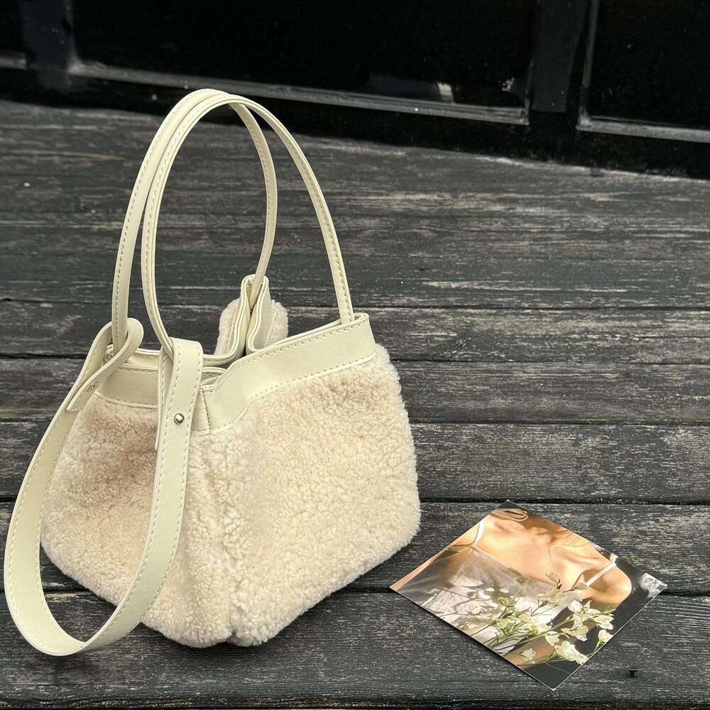 for Women New Genuine Leather Plush Niche Cute Lamb Wool Bucket Autumn Winter Fashion Handbag Shoulder Bag