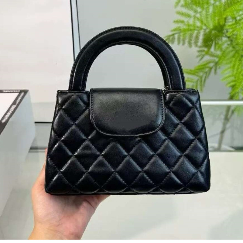 Women Portable Shoulde Bags Designer Bag Mini Shopping With Handle Golden/Silver Hardware Matelasse Chain Wallet Luxury Handbags Cross body Suitcase