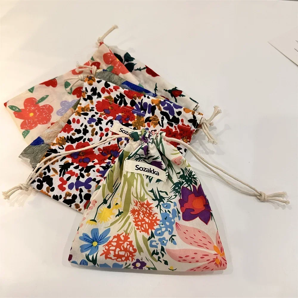 Small Cotton Fabric Floral Drawstring Bags Cosmetic Bag Lipstick Toiletry Makeup Organizer Christmas Gift Packaging Storage Bag