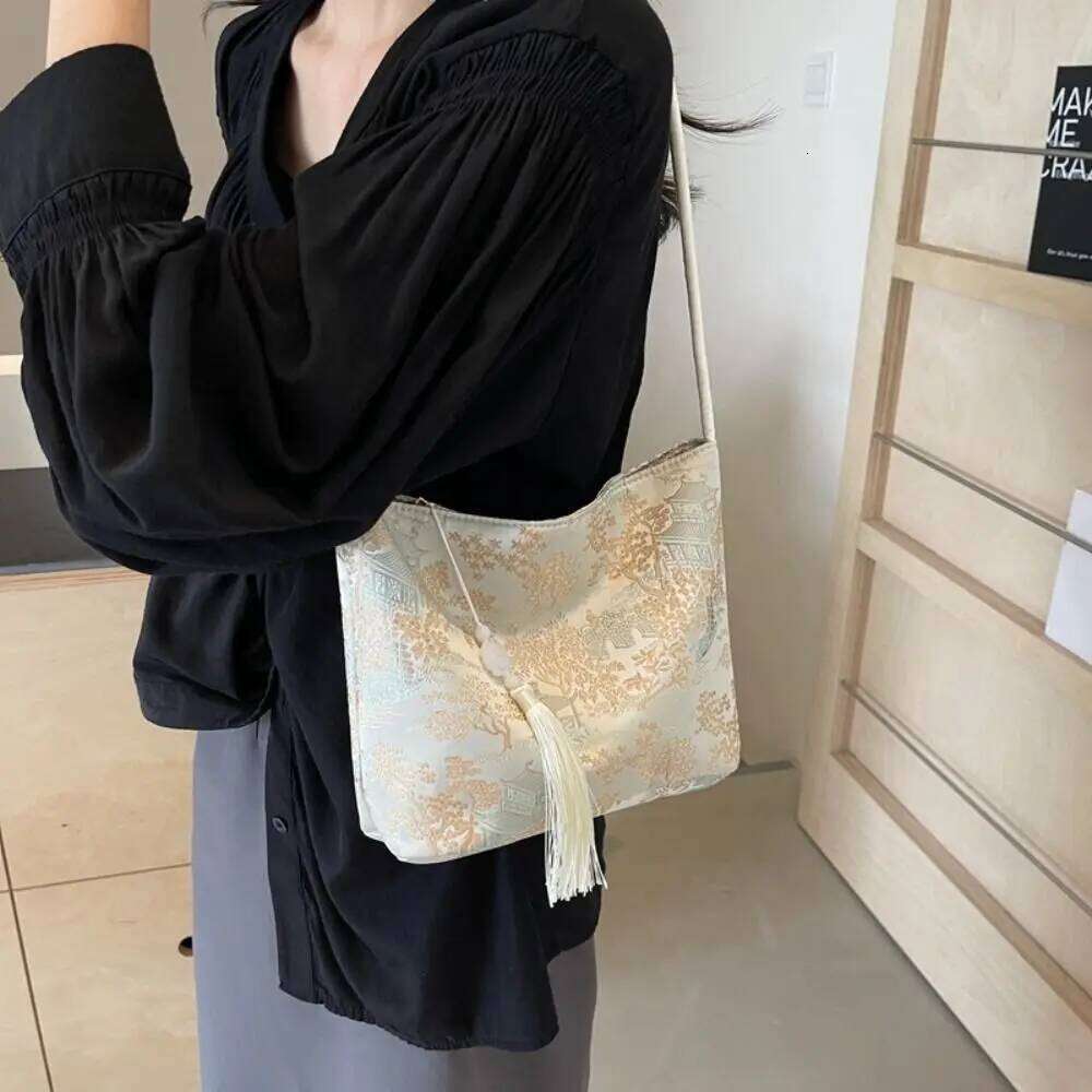 Trendy New Chinese Style Shoulder Retro Portable Women Handbags Large Capacity Bucket Messenger Bag