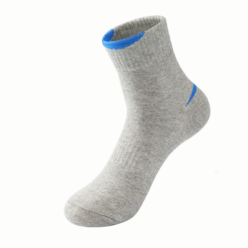 Men's Mid-Calf Solid Color Cotton Autumn Winter All-Season Sports Casual Long Socks