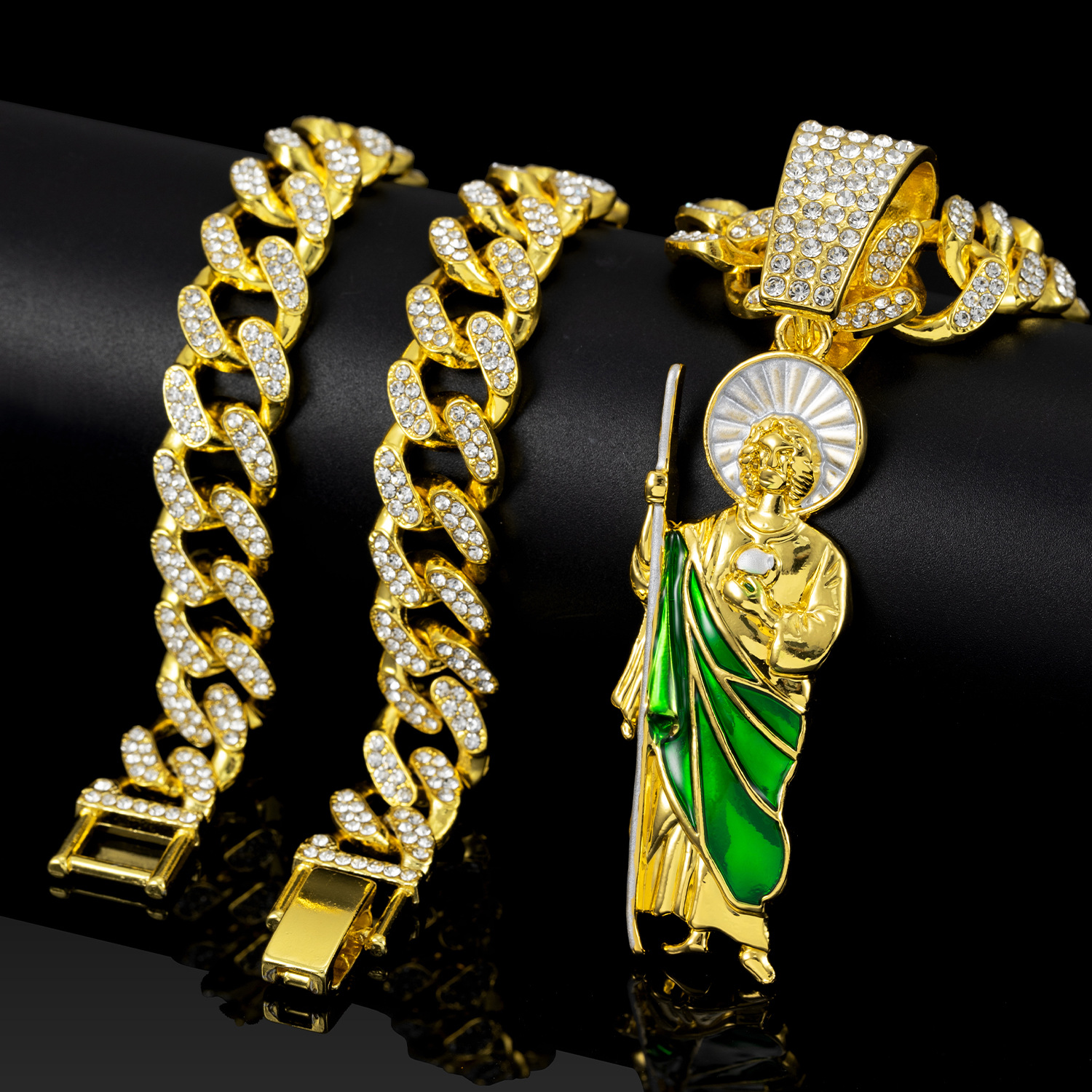 Classic Cuban Link Necklace: Exquisite Craftsmanship Tight Chain Links Suitable for Any Occasion