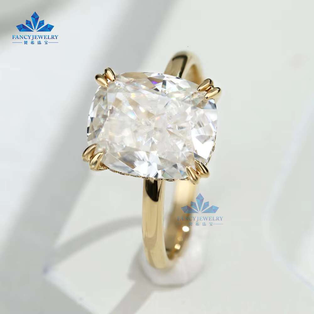 2025 New Design 5CT Lab Grown Moissanite Solitaire Diamond Ring in 18K Solid Gold Long Cushion Shape Engagement Jewelry
