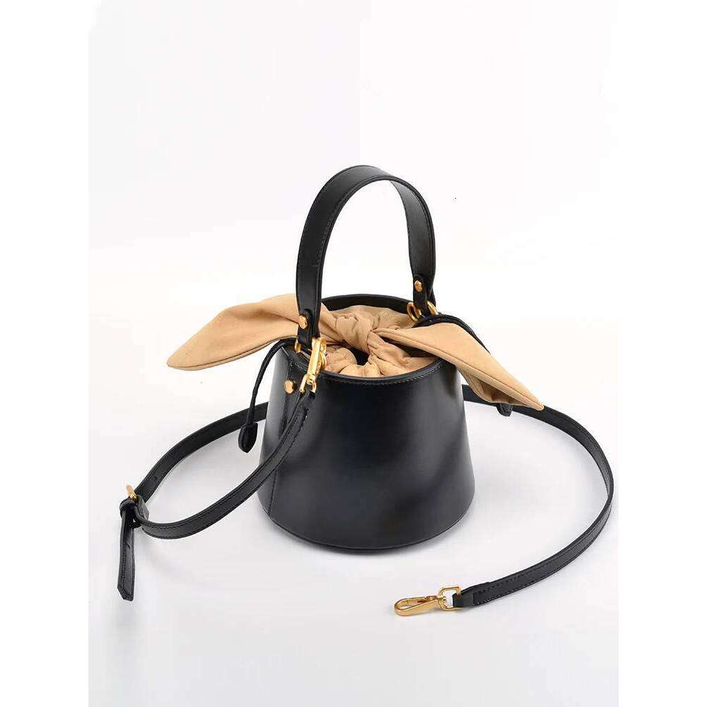 Rabbit Ears Versatile Bucket Genuine Leather Cowhide High Quality Women Handbag Shoulder Messenger Lady Purse Casual Bag
