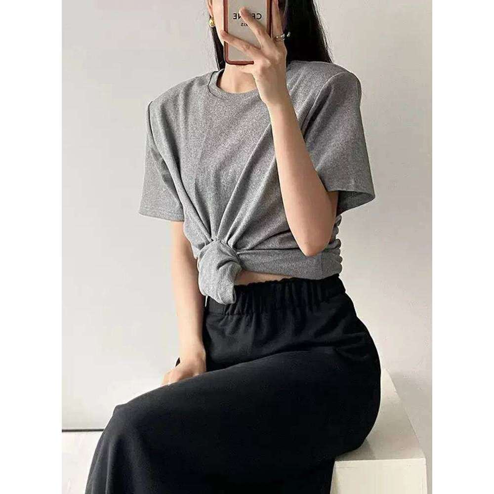 Y2k Knotted Twist Knitted Threaded Round Neck Top Women Fashionable And Versatile Navel Padded Shoulder Short-Sleeved T-Shirt