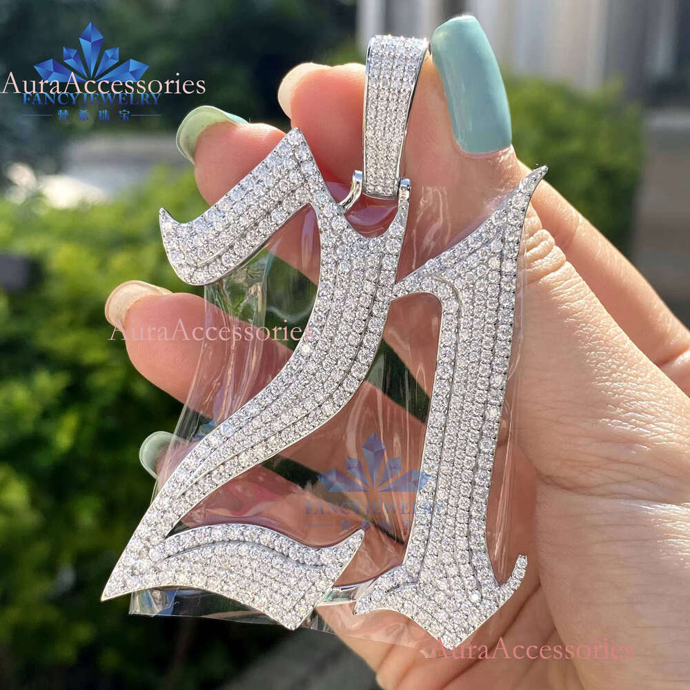 S Gold Plated VVS Dia Name Hiphop Style Iced out Letter Pendant Chic Moissanite Charms Jewelry