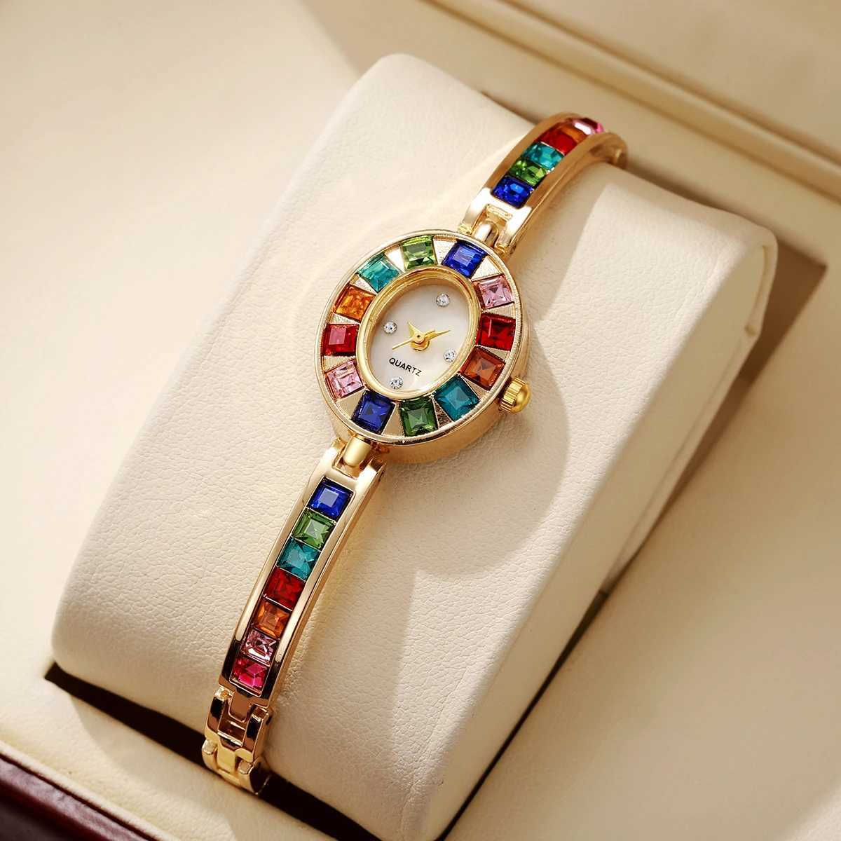 1PC Womens Retro Style Quartz Watch Elegant Ladies Style Colorful Diamond Set Dial Compact Watch Womens Watch Holiday Gift XJ250527