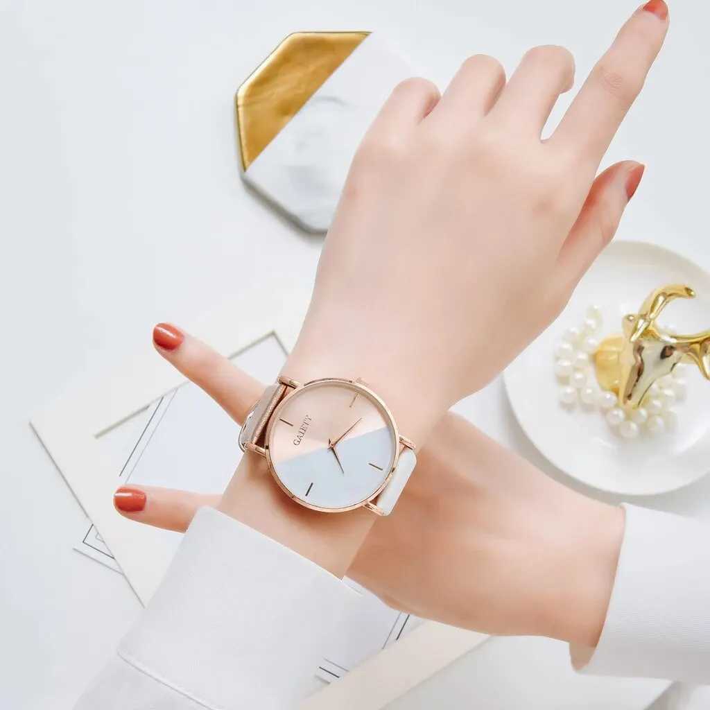 Women Watch Set Luxury Fashion Colorful PU Leather Strap Ladies Quartz Wristwatch Alloy Bracelet For Ladies Gift XJ250527