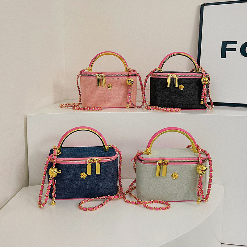 Luxury Brand Designer Bag 2025 New Trendy Simple Fashion Casual Bags Premium Lightweight Cross Shoulder Handbag