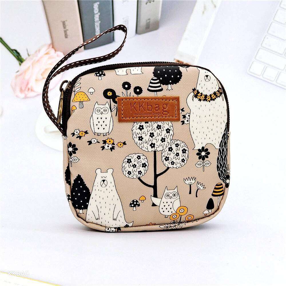 Girl Napkin Credit Card Holder Headphone Case Coin Clip Change Purse Tamper-Proof Storage Sanitary Mat Bag