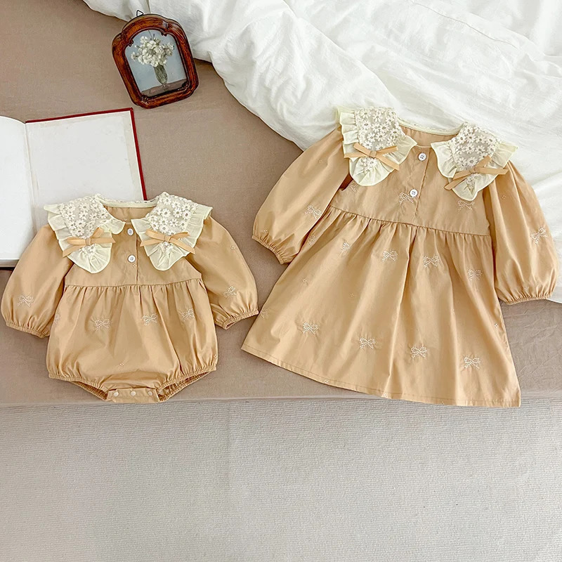 Family Sister Dress Embroidered Bow Outfits born Girls Bodysuits Cotton Lace Collar Infant Baby Jumpsuit Outfits 250528