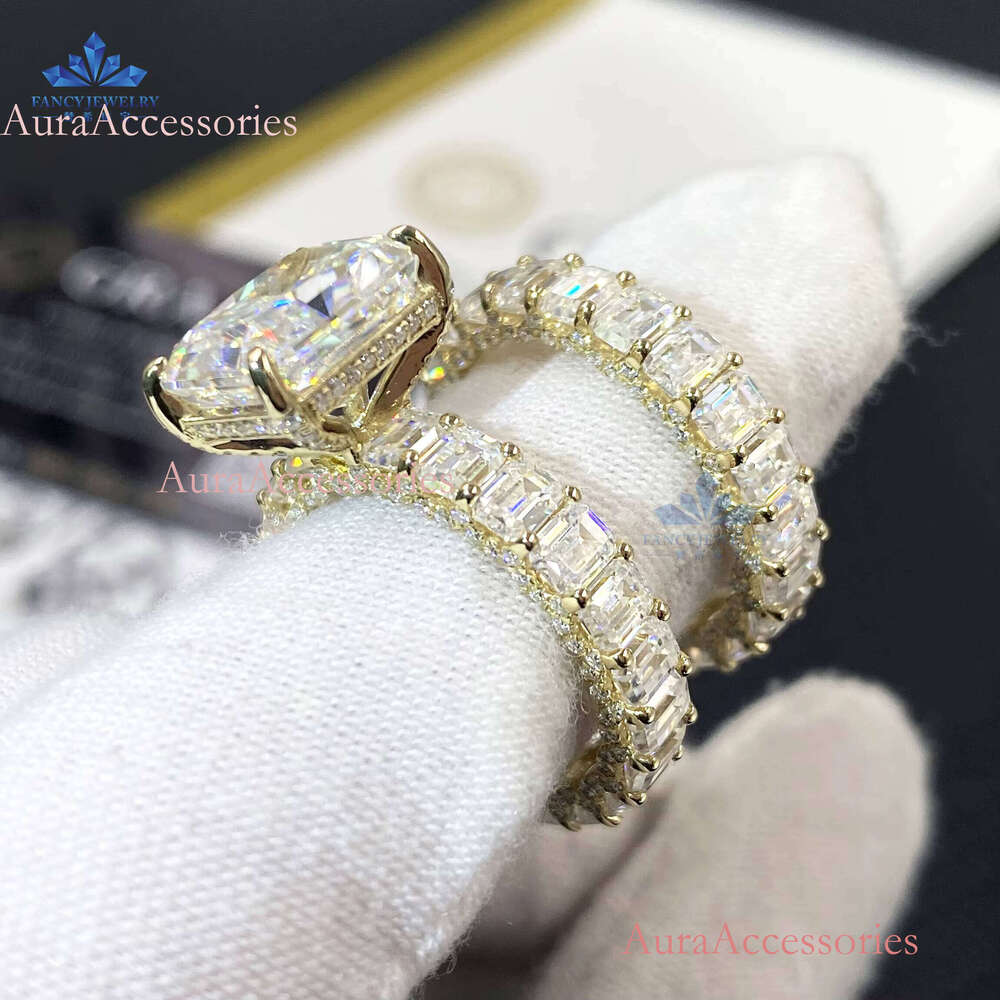 Factory Price Sier Stackable 3x4mm Emerald and 5CT 9x11mm Radiant Cut Moissanite Ring Set for Engagement