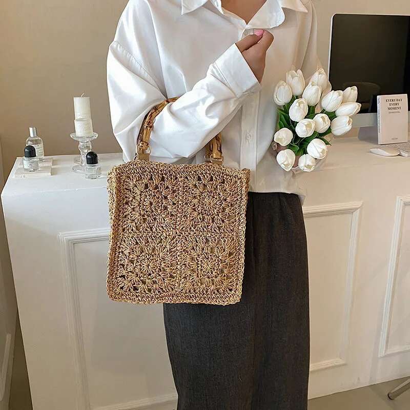 Hollow Crochet Beach Bags For Women Bamboo Handle Women's Handbags Paper Rope Knitting Clutch Bohemian Travel Tote Square Purse