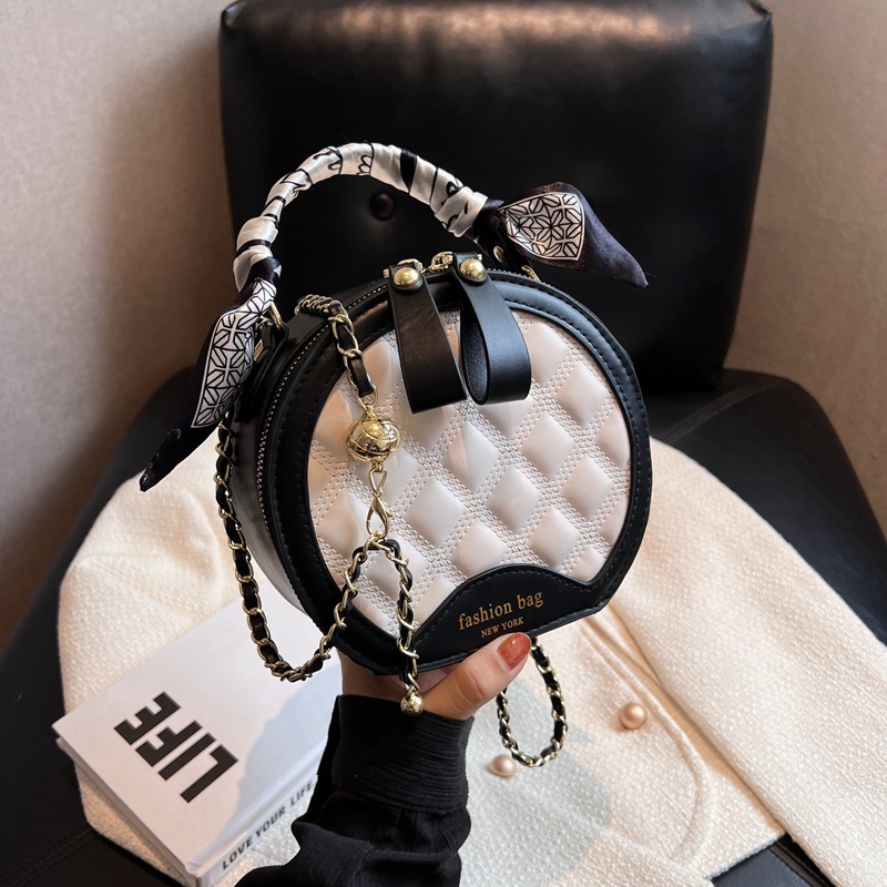 Quilted embroidery women fashion s bag new fashion fashion bag elegant multifunctional small round bag niche fashion handbag designer women s shoulder