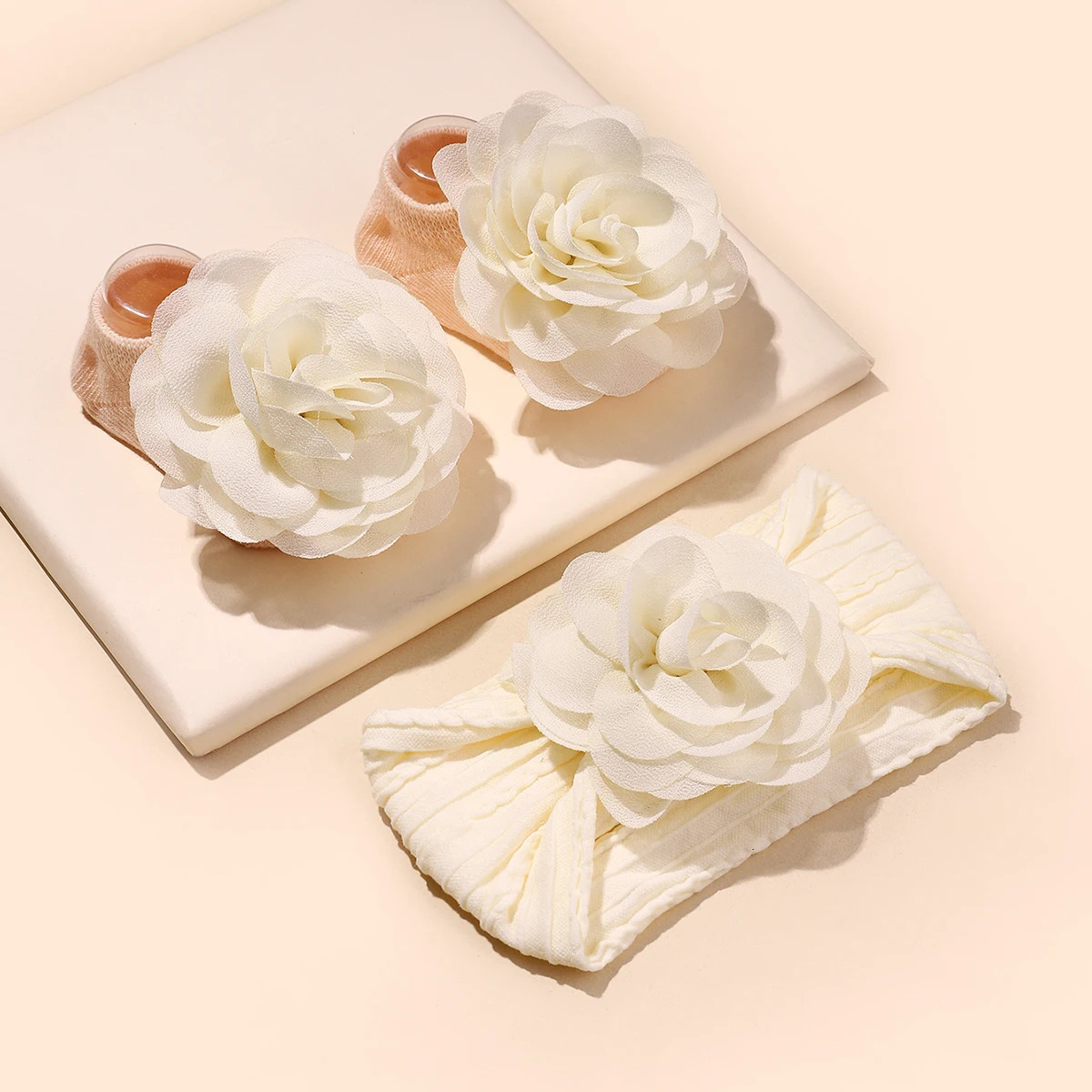 Flower Baby Headband and Socks Set born Girl Soft Nylon Hairband Elastic Floral Turban Short Sock Infant Headwear set 250528