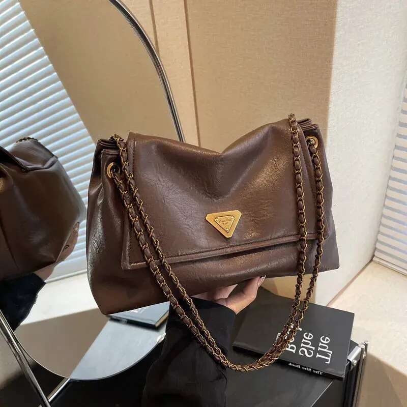 Free shipping designer Shoulder Bags For womans ladies flap fashion handbag chain square crossbody Underarm bag