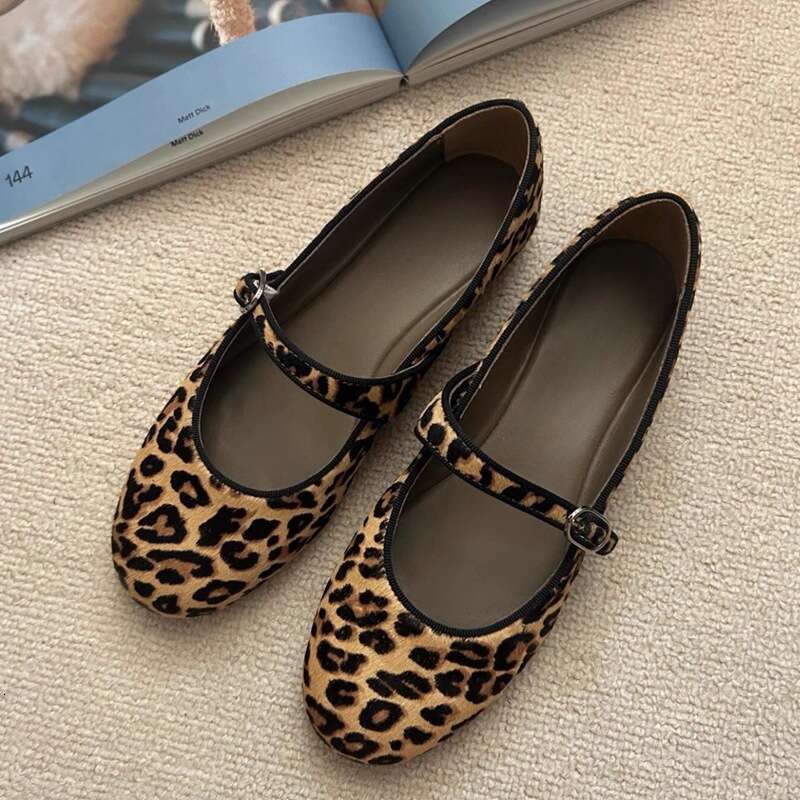 2025 Autumn Winter New Super Soft Sole Leopard Print Mary Jane Shoes Women Ballet Style Flat One-Strap Loafers Moccasins