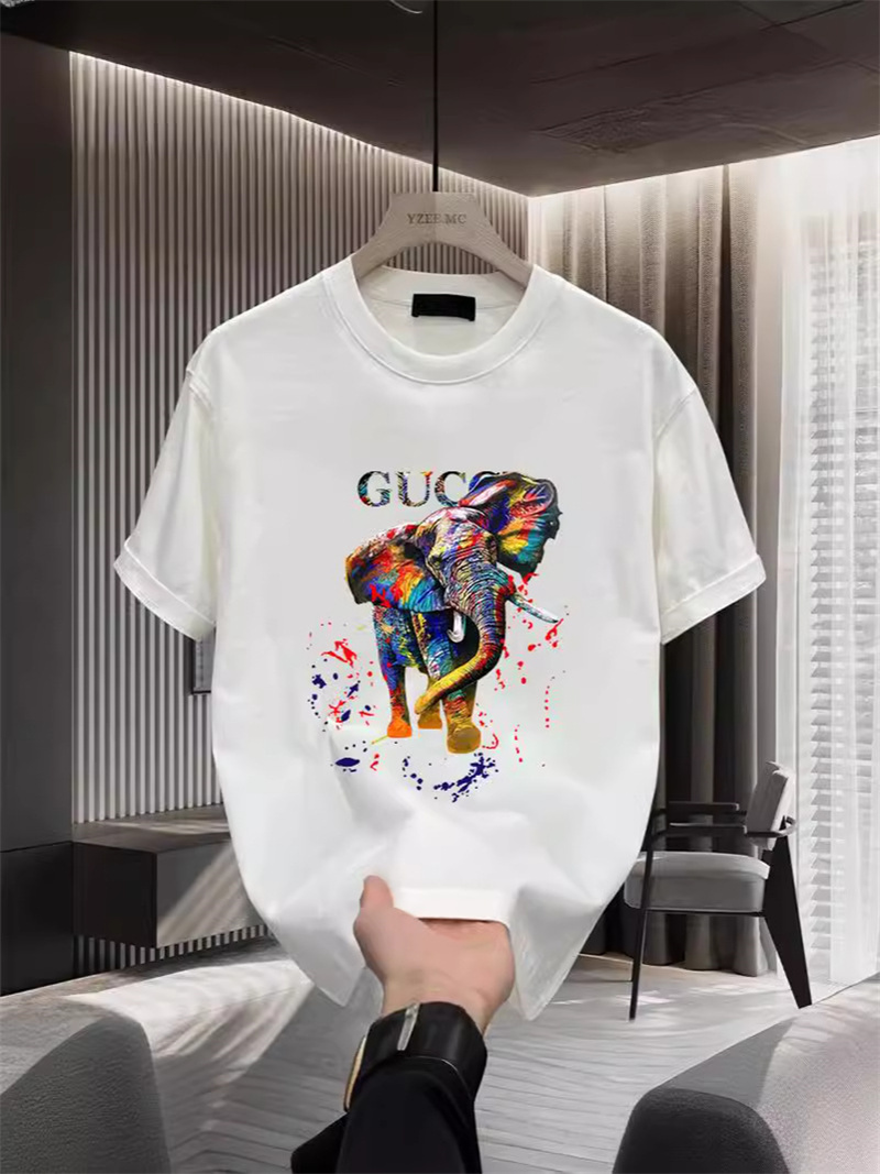 Free shipping designer T-shirt 2025 new fashion casual high-end texture painted print round neck short sleeved mens womens