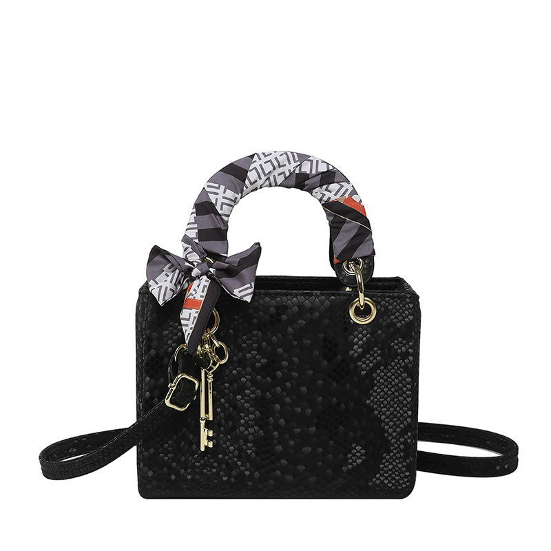 Luxury Brand Designer Bag 2025 New Snake Patterned Daifei High-End Single Shoulder Crossbody Bag, Light Luxury Fashion, Niche Trend Handbag For Women