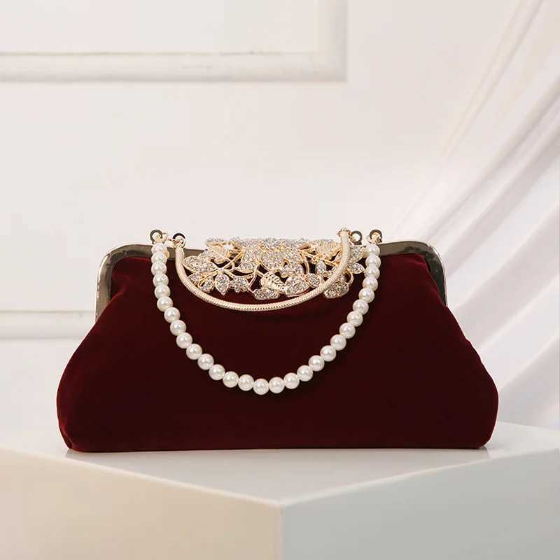 New Arrival Vintage Wine Red Velvet Handbag Women Velour Evening Bag Retro Style Bridal Wedding Party Clutches Ladies Diamond Purse XA829H Z250528