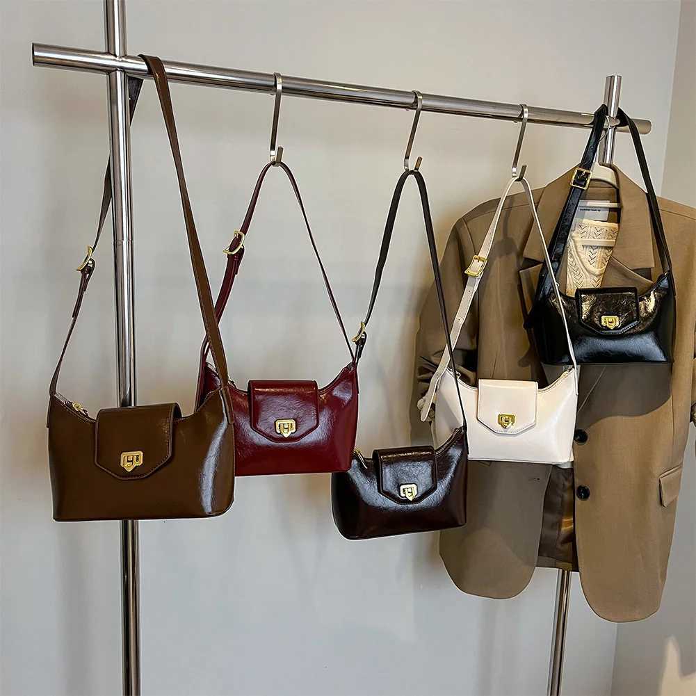 Small Shoulder Bag for Women with Inner Pocket Clutch Purse PU Leather Solid Color Shoulder Bag Mobile Phone Bag for Work Travel Y250528