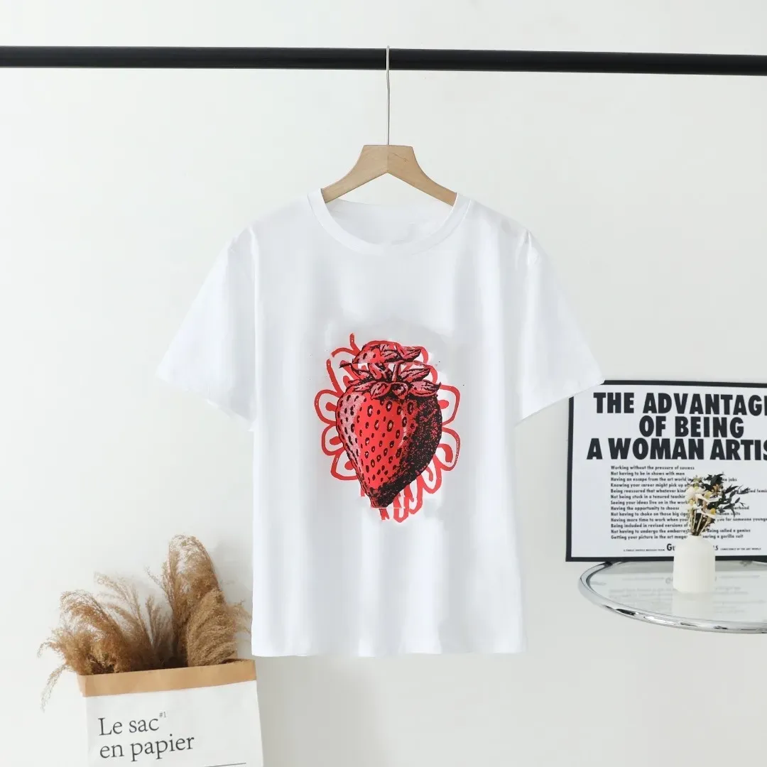 Designer 2025New Trend Women T shirt Simple Summer Cotton Tees Letter Fruit Wash Water Short-sleeved Casual Versatile Tshirt Tops