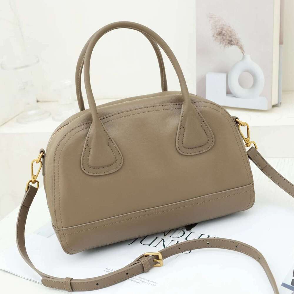 Retro Fashion Genuine Leather Ladies Shoulder Crossbody Bags Designer Large Capacity High Quality Handbag Cowhide