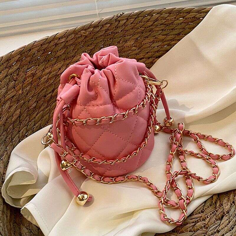 Trendy Niche bag 2023 New Women's Bags Quilted Versatile Chain Crossbody bag Mini Bucket Bag