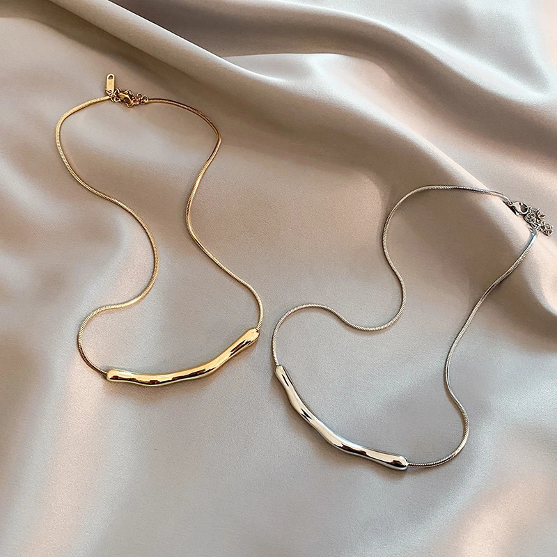 European and American Fashion Simple Stainless steel Gold Color Collarbone Chain For Womens Short Necklaces Jewelry 250519