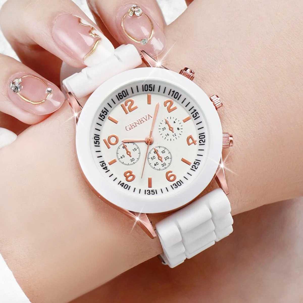 3PCs/Set Fashion Women Silicone Watch White Red Black Colors Quartz Watch Set XJ250527