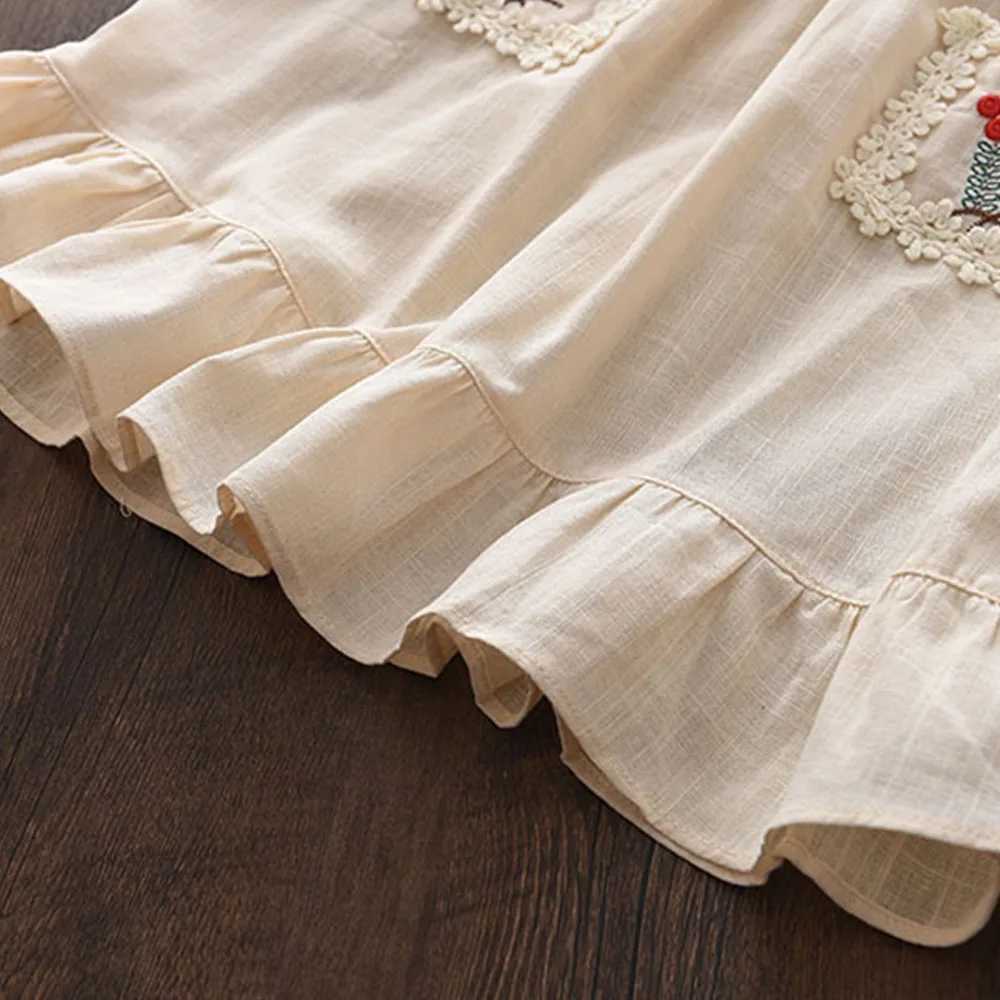 Bear Leader Girls Flower Embroidered Dress Summer Retro Flying Sleeve Princess Dresses Children Casual Clothes Fashion 2-6 Years X250528