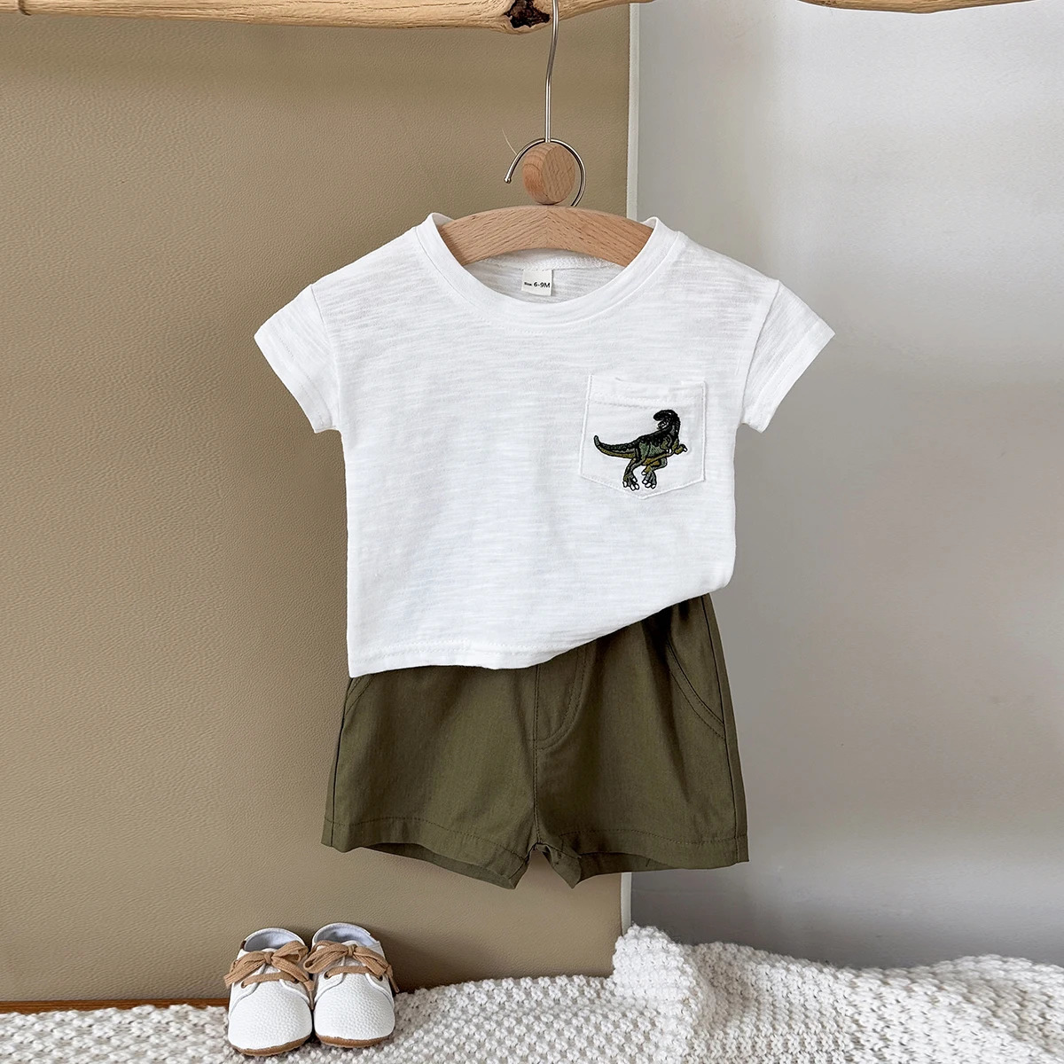 Baby Girls Boys Clothes Set Embroidery of Little Dinosaurs Casual Pure Cotton TshirtLoose Shorts born Summer Suit 250528