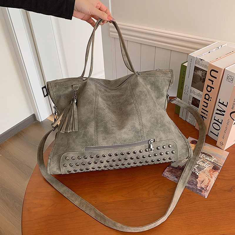 Luxury Brand Designer Bag 2024 New European And American Retro Matte Personality Fashion Trend Large Capacity Handheld Crossbody Tote Motorcycle Bag