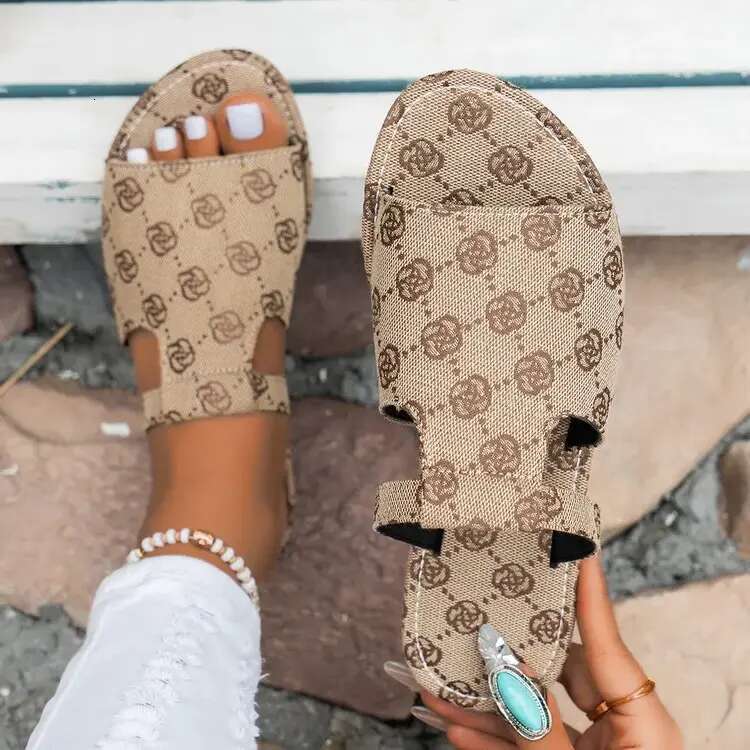 Free Shipping new slides designer Slippers for womans sandals flat fashion summer wer embroidery slipper outdoor Indoor shoes women