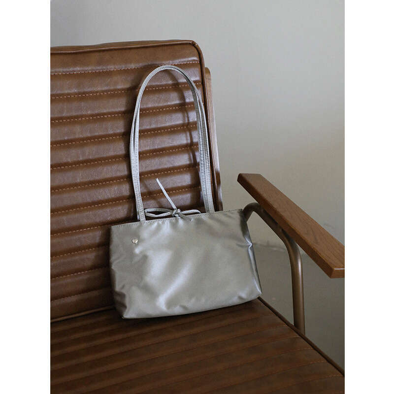 Jennie Style Ballet Wind French Simple Velvet Satin Feel Handbag Small Square Shoulder Underarm Bag