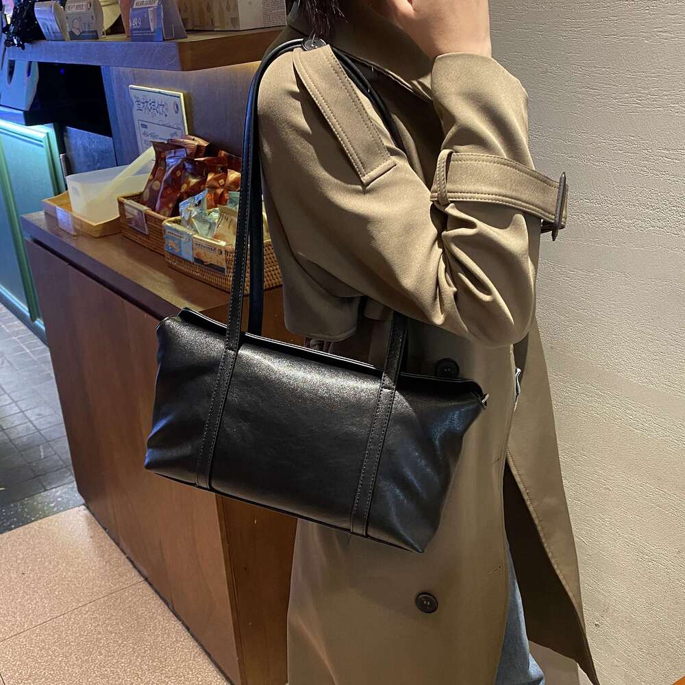 Genuine Leather Fashion Women's Shoulder Designer High Quality Casual Horizontal Large Capacity Ladies Pillow Bag
