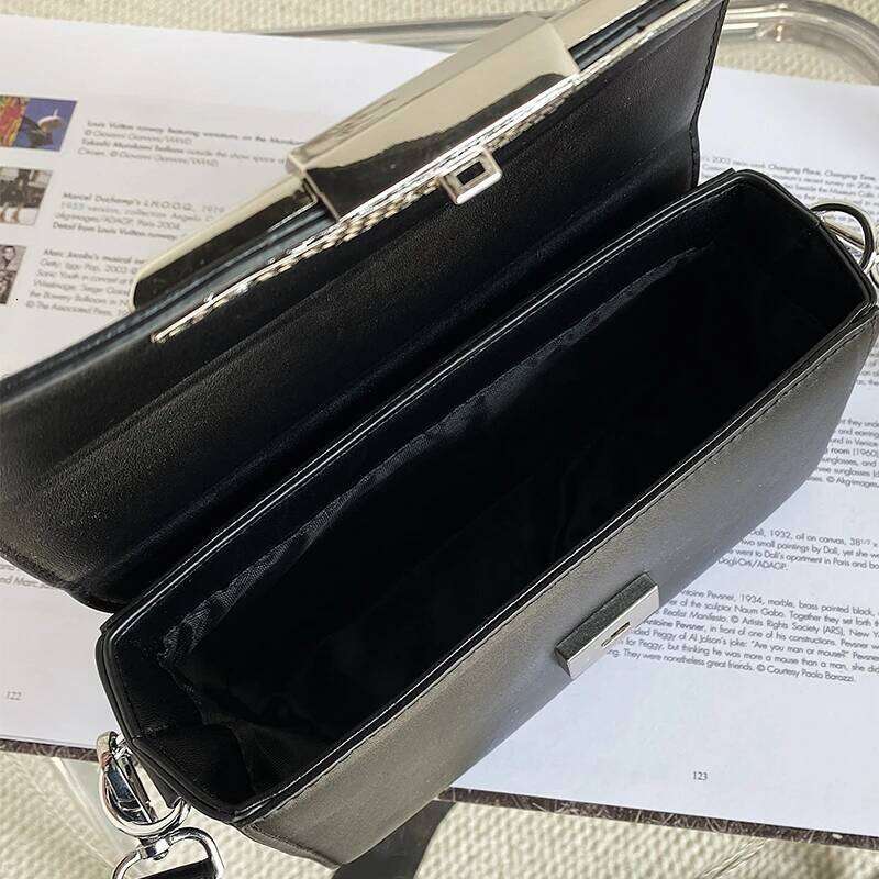 Designer Bag Designer Bag Box Shoulder Pu Leather Women Metal Buckle Crossbody Filp Trendy Mobile Phone Small Square