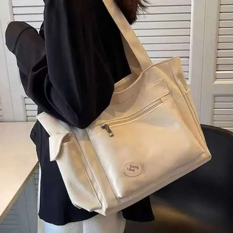 Women's Fashion Shoulder Class Large Capacity Student Tote 2023 New Canvas Commuter Handbag Women Bag