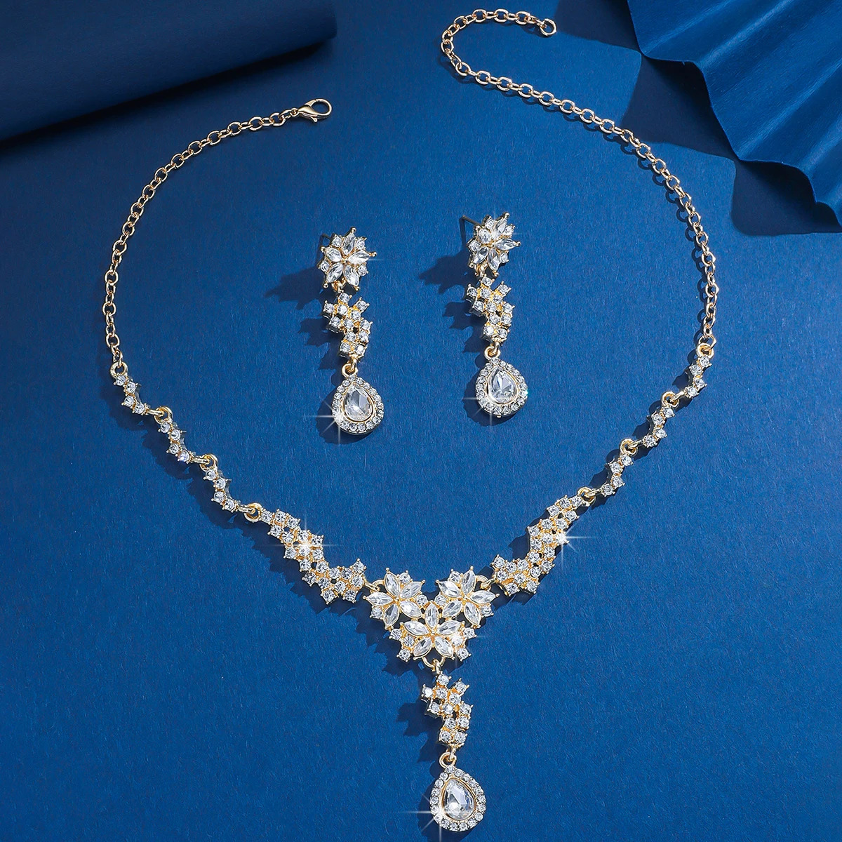 3PC Womens Fashion Rhinestone Flower Water Drop Necklace Earrings Jewelry Set Suitable for Wedding Party Festival Gifts-8492 250527