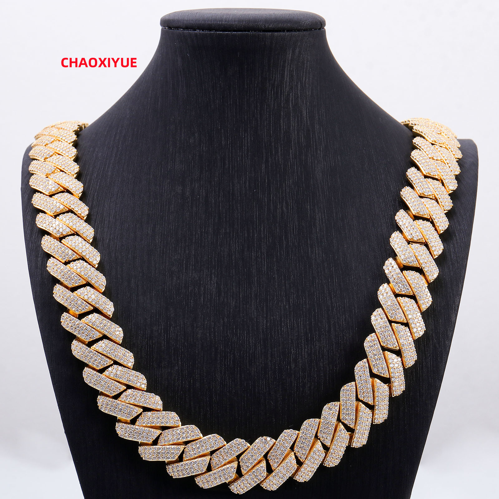 Luxury Moissanite Luxury 925 Silver Wholesale Moissanite Cuban Link Chain Hip Hop Fine Jewelry Necklaces Iced Out Chain