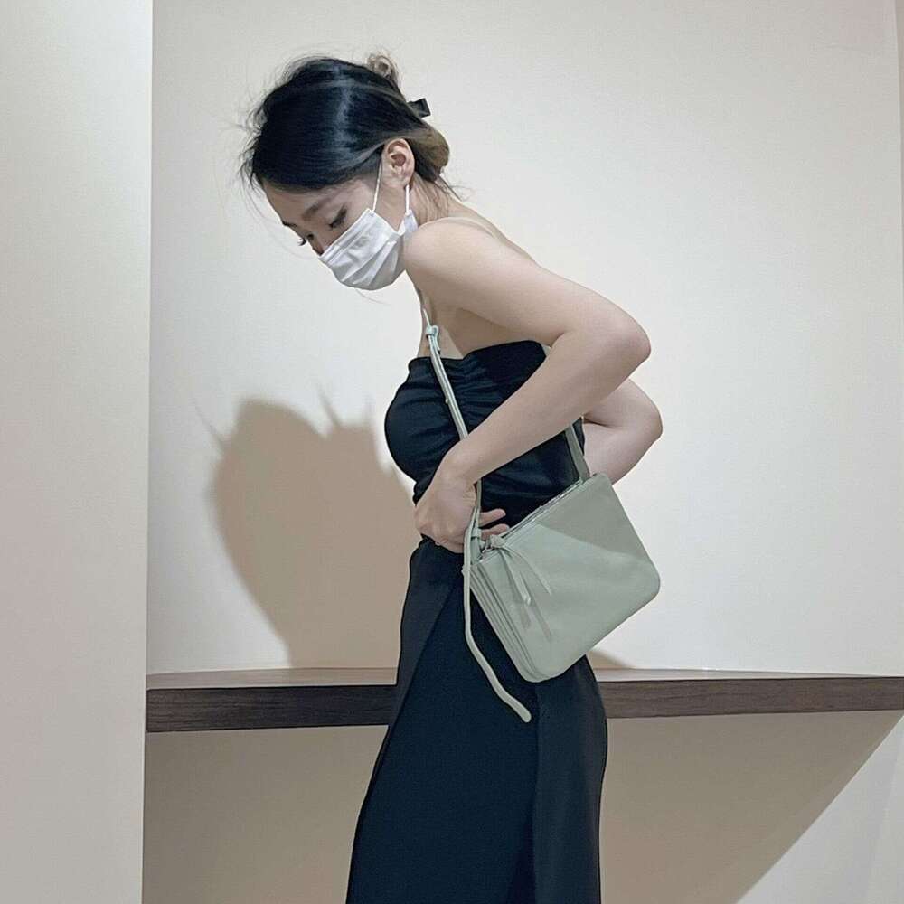2023 New Multi-layer Personality Crossbody Simple Single Shoulder Niche Design Genuine Leather Women's Bag
