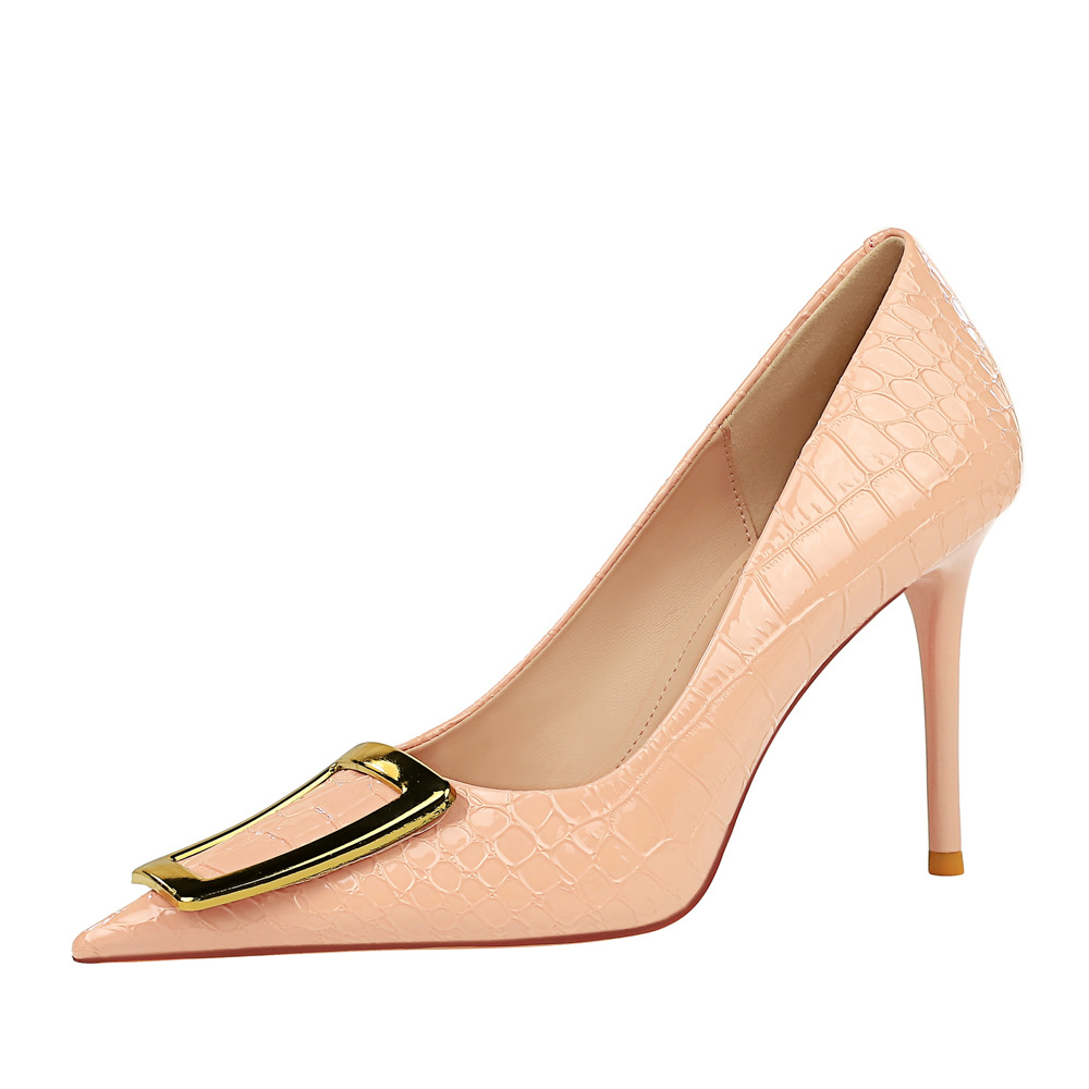 2025 Korean-style fashionable for slimming shoes Women high heels shallow mouth pointed toe metal buckle single women's high heels