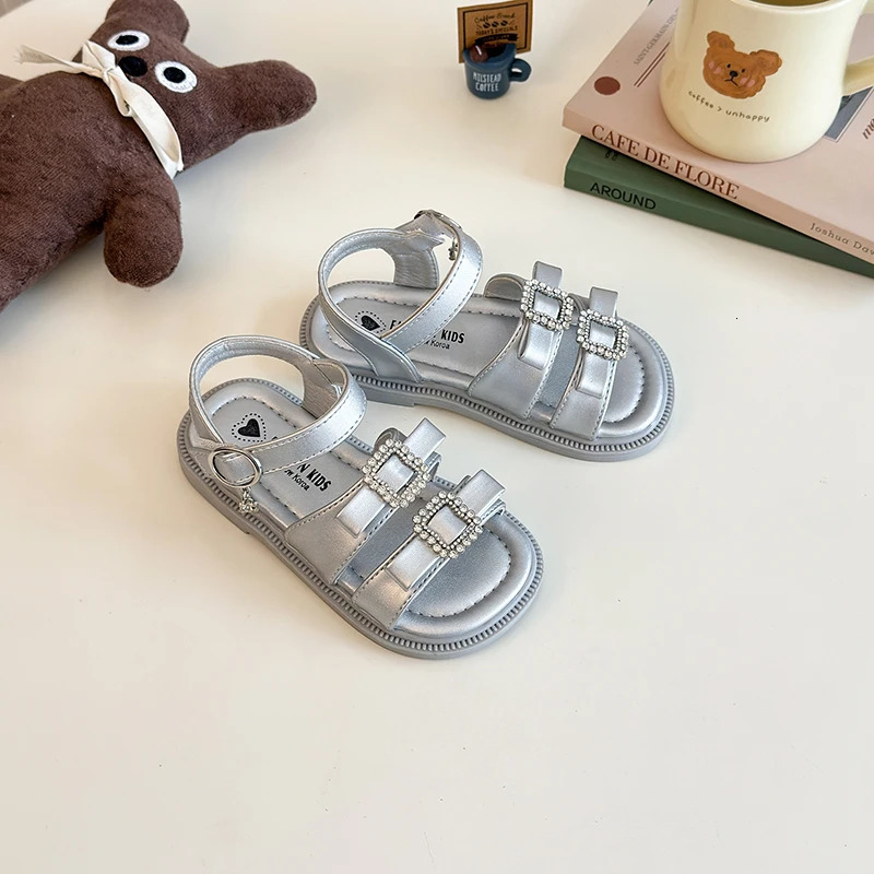 Girls Rhinestone Buckle Sandals Gold/Silver Soft Leather Summer Shoes for Toddlers 3-8 250528