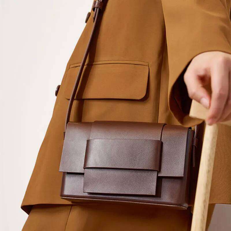 Designer Bag Designer Bag Crossbody Soft Leather Woven Small Square Tofu Niche Design Single Shoulder Fashionable Cowhide Women S