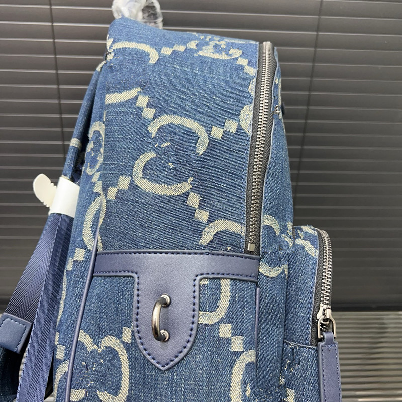 Backpack, stylish, stylish and cool, timeless, classic, versatile and practical, can also highlight personal charm and temperament.