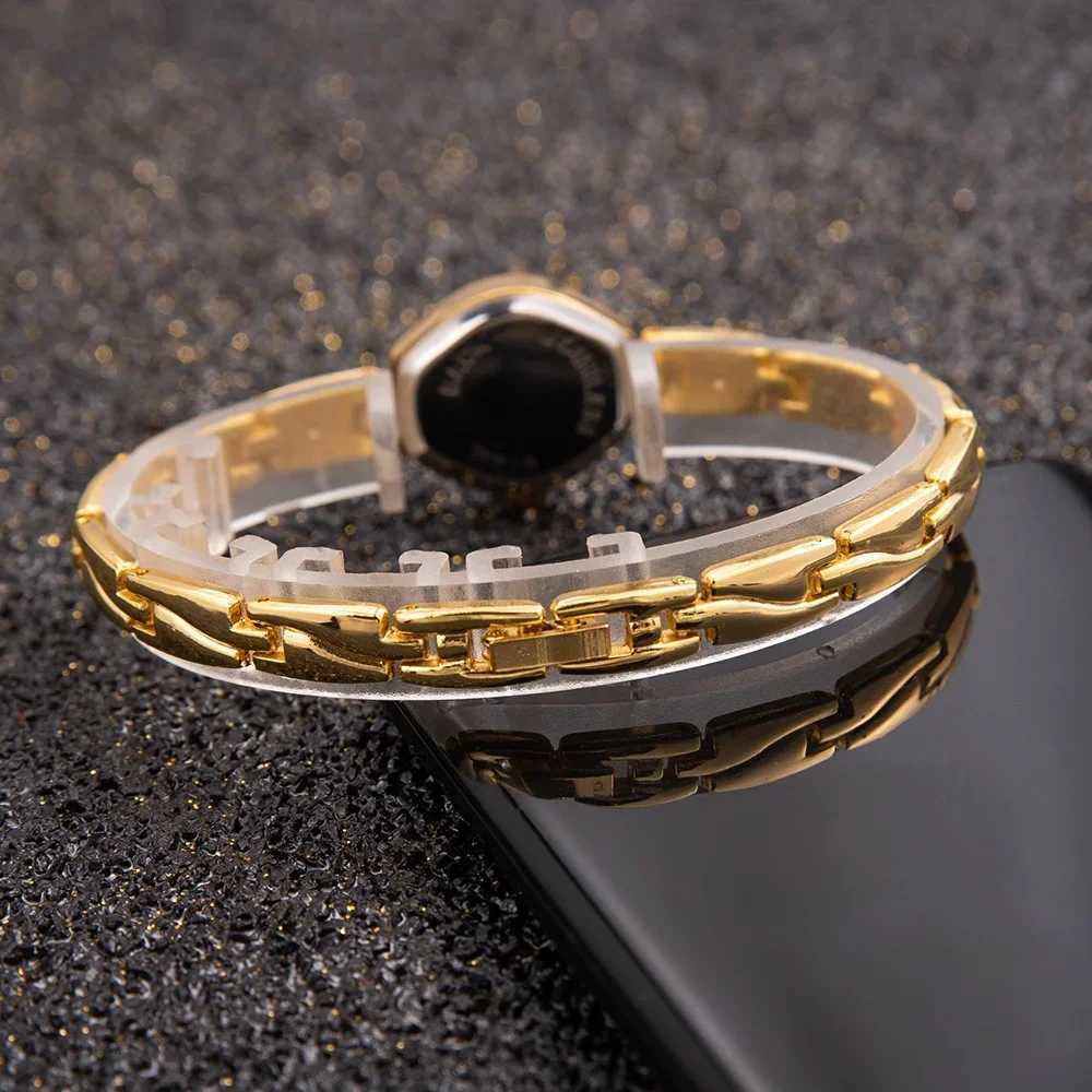 Luxury Gold Plated Ladies Watch Elegant Small Women Bracelet Watch Fashion Ladies Analog Quartz Wristwatch Clock Gift Reloj XJ250527