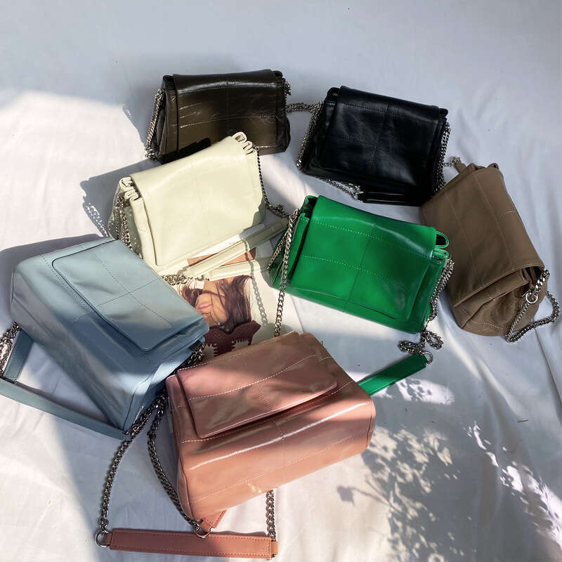 OEM Custom Versatile Crossbody Underarm Shoulder Production Simple Fashion Korean Style Quilted Chain Bag